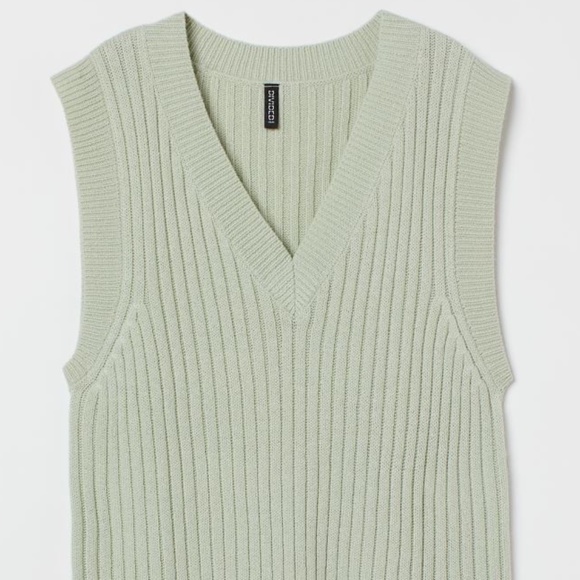H&M light green soft V-neck ribbed sweater vest NWT - Picture 9 of 9